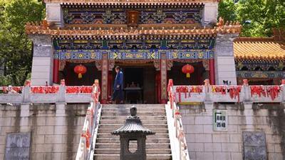 梦见掉牙预示什么？15种梦境详细解读